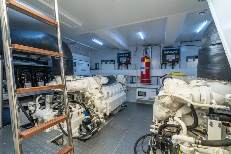  Yacht Photos Pics Engine room of 2023 Ferretti Yachts 720, featuring advanced machinery and equipment.