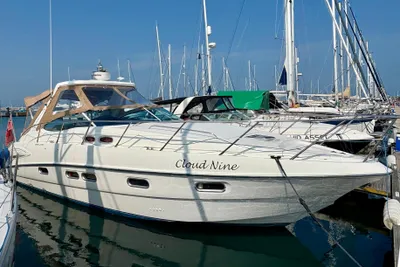 2006 Sealine S38