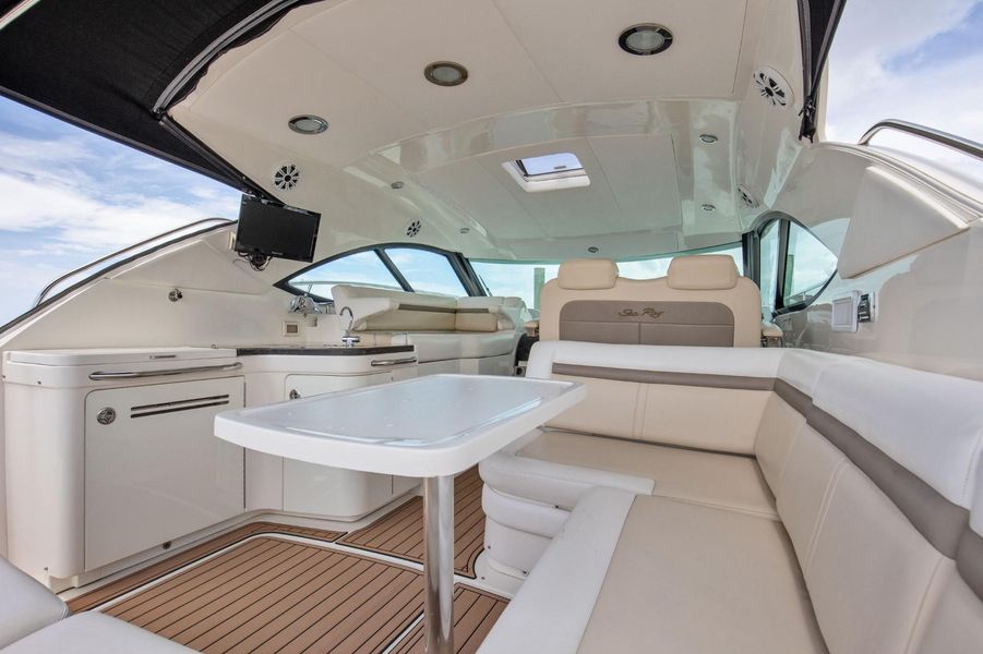 2013 Sea Ray 410 Sundancer