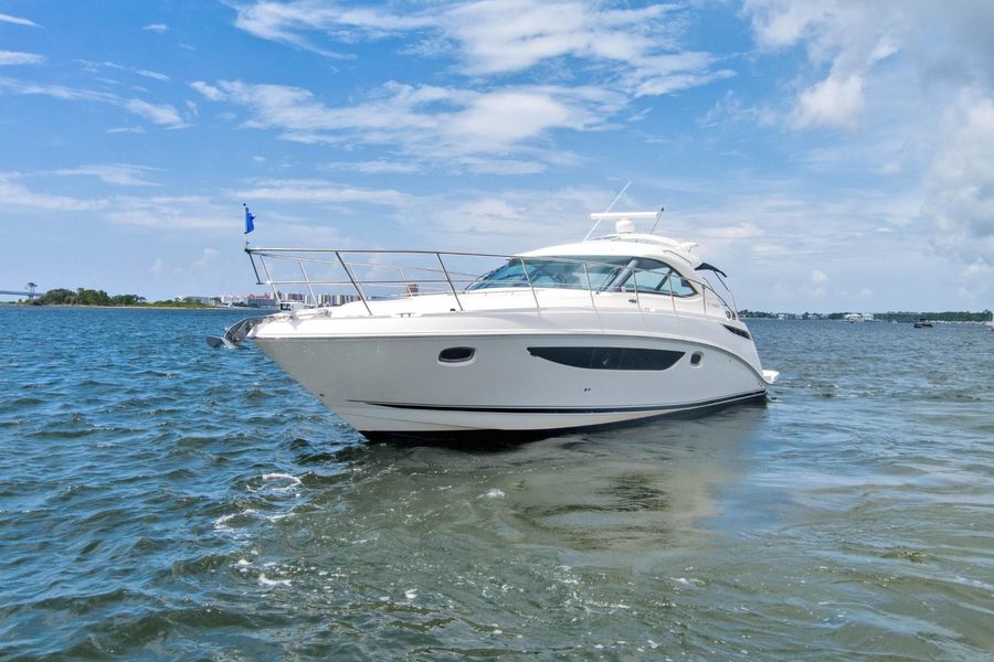 2013 Sea Ray 410 Sundancer