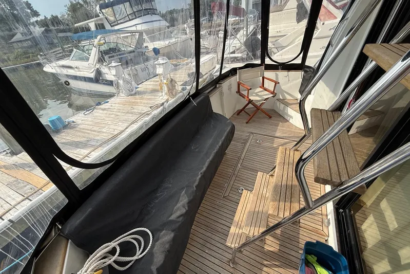 Fin Yacht Photos Pics Beneteau Swift Trawler 34