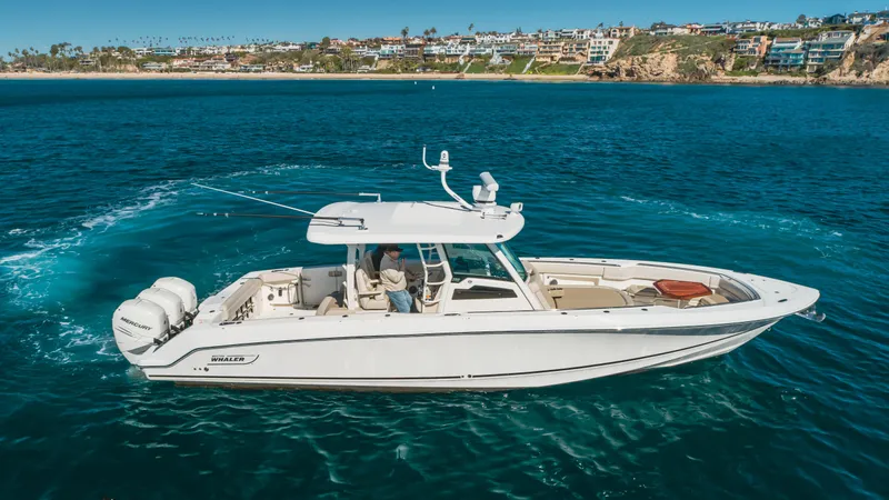Robin Ann Yacht Photos Pics 