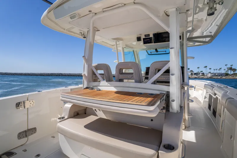 Robin Ann Yacht Photos Pics 