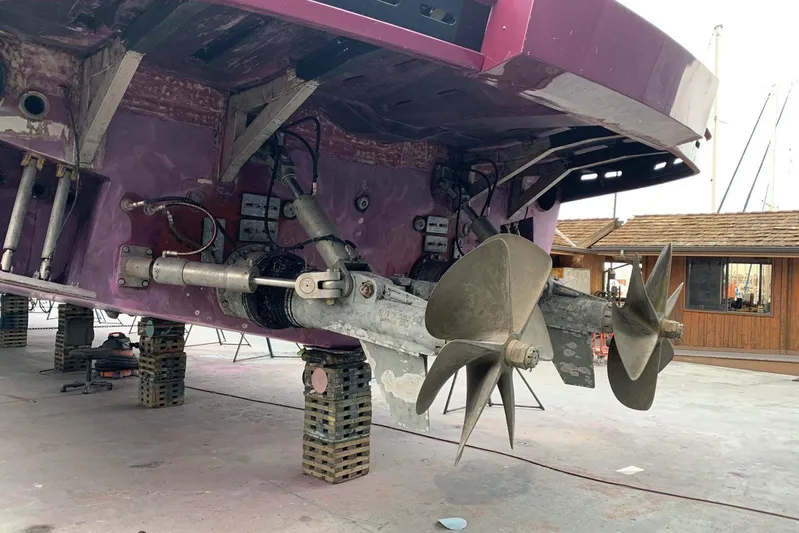 Argonaut Yacht Photos Pics Underwater view of 2011 Baia ONE HUNDRED yacht's propellers and rudders in dry dock.