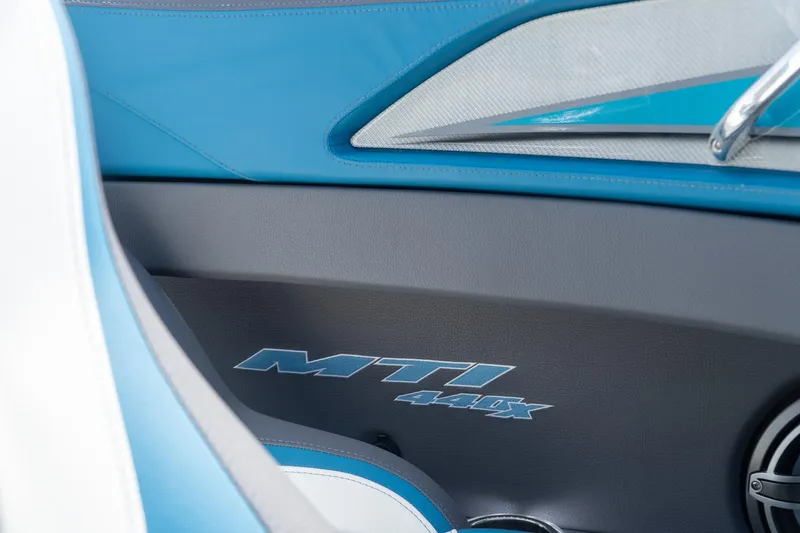  Yacht Photos Pics Interior of 2024 MTI 440X boat with blue and gray design elements.