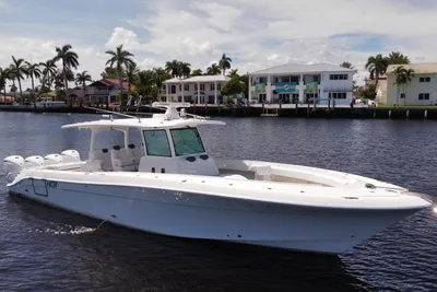 2020 HCB 42 Siesta