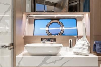 2024 Sunseeker 56 