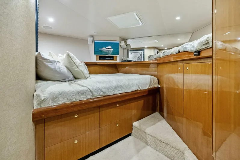 Cajun Queen Yacht Photos Pics 2002 Viking 65 Convertible 'Cajun Queen'