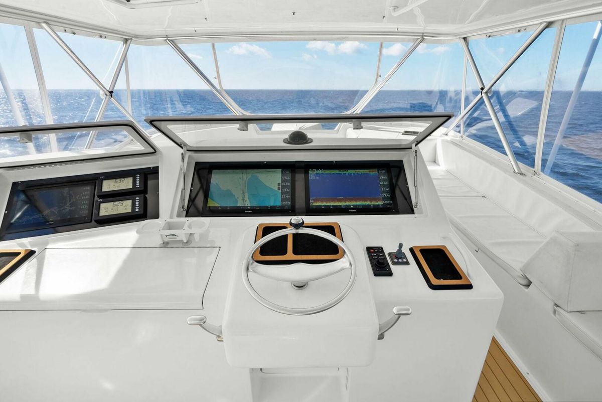 2002 Viking 65 