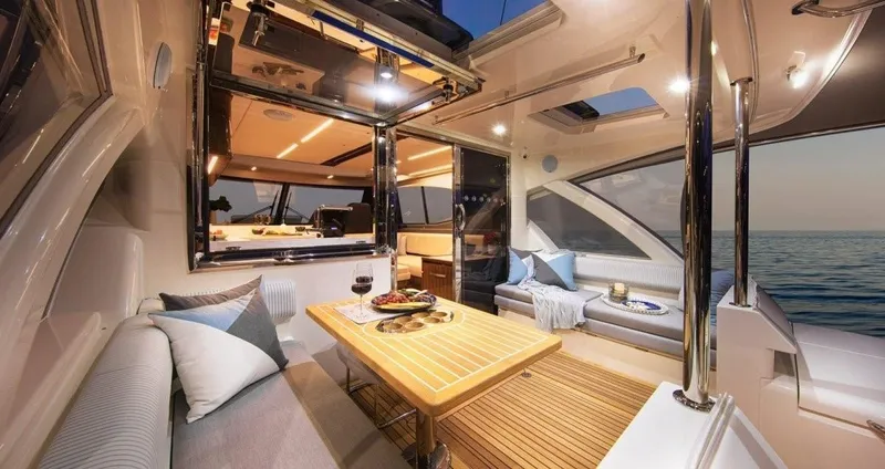 Riviera 505 Suv Yacht Photos Pics 