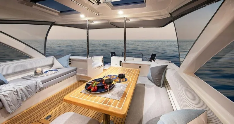 Riviera 505 Suv Yacht Photos Pics 