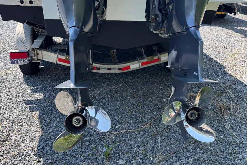  Yacht Photos Pics Steiger Craft Chesapeake 28, Steiger, Steiger Craft, Parker, Contender, Regulator, Pilot House, Saltwater Fishing Boat, Boat, Southport, Pair Customs, REV Yacht Sales