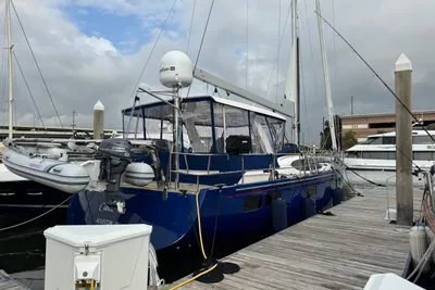 Hylas H57