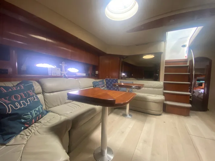 La Esplendida Yacht Photos Pics 