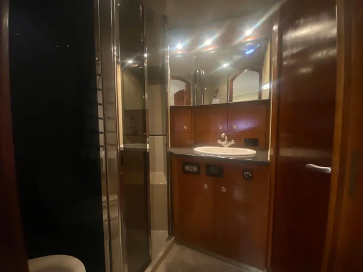 La Esplendida Yacht Photos Pics 