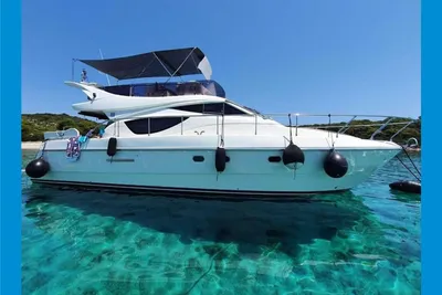 2007 Ferretti Yachts 460