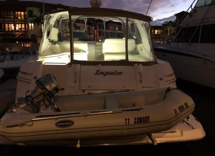 1998-42-cruisers-yachts-esprit