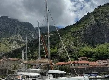 Lagoon 40