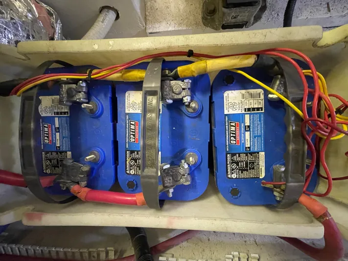  Yacht Photos Pics NEW 2023 OPTIMA BATTERIES (6) IN BATTERY BOXES