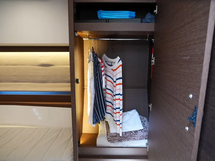 Final Answer Yacht Photos Pics 