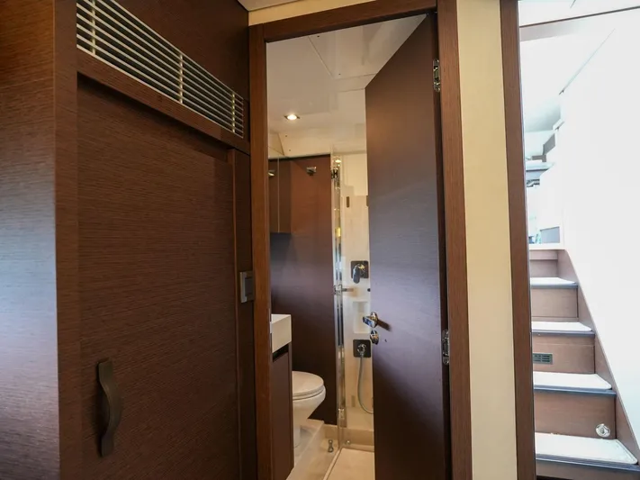 Final Answer Yacht Photos Pics 