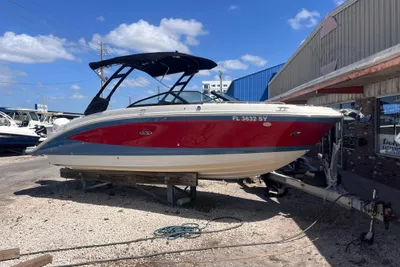 Sea Ray SDX 270 Outboard