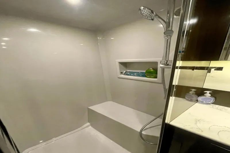 Risk Taker Yacht Photos Pics 