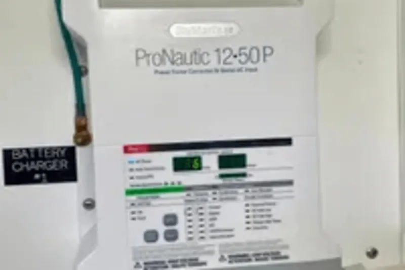 Risk Taker Yacht Photos Pics 