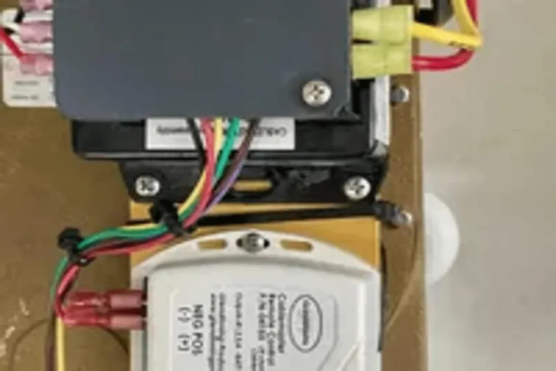 Risk Taker Yacht Photos Pics 