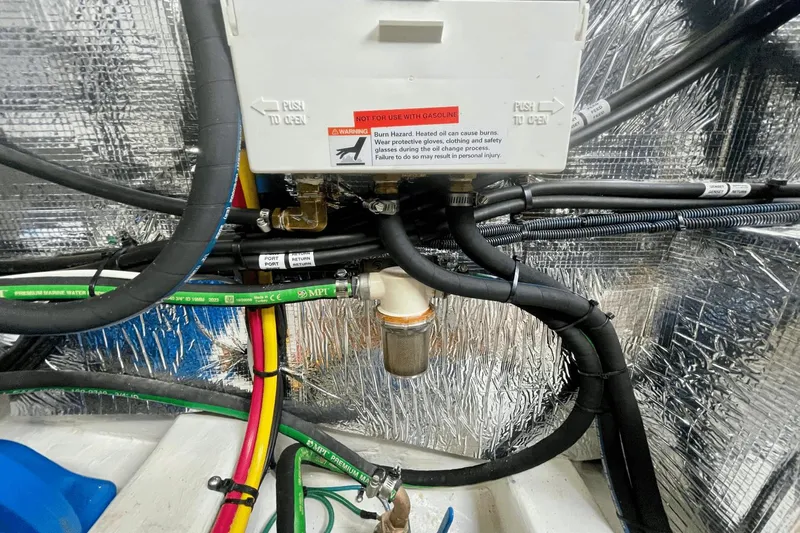 Risk Taker Yacht Photos Pics 