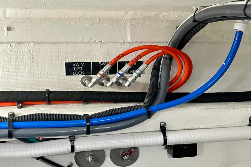 Risk Taker Yacht Photos Pics 