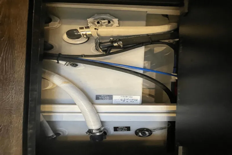 Risk Taker Yacht Photos Pics 