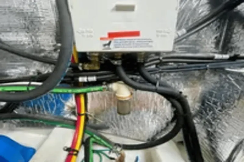 Risk Taker Yacht Photos Pics 