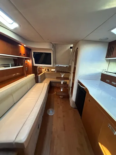  Yacht Photos Pics Cabin