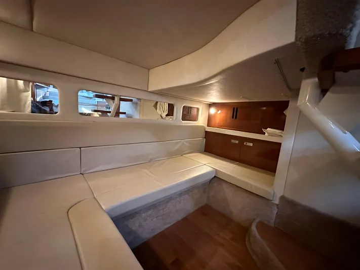  Yacht Photos Pics Aft Sleeping