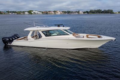Yacht