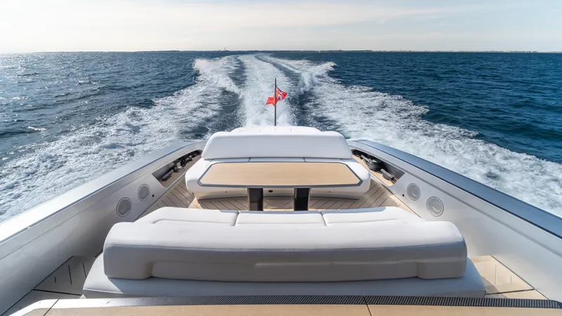 Fellowship II Yacht Photos Pics 