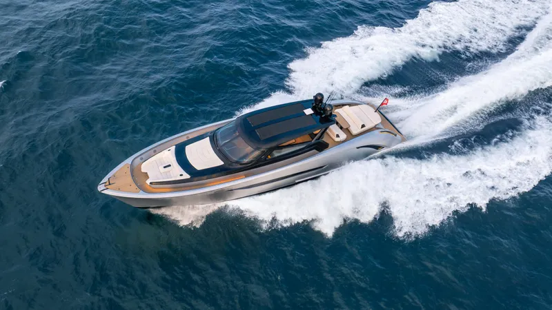 Fellowship II Yacht Photos Pics 