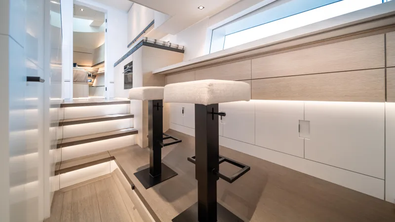 Fellowship II Yacht Photos Pics 