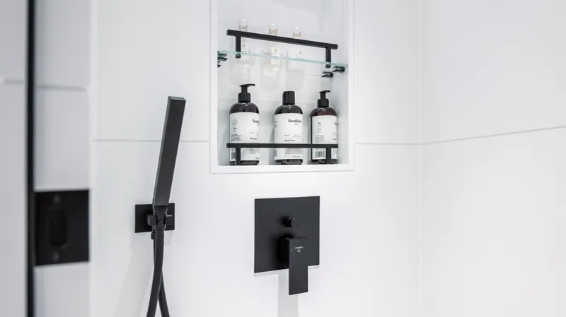 Fellowship II Yacht Photos Pics 