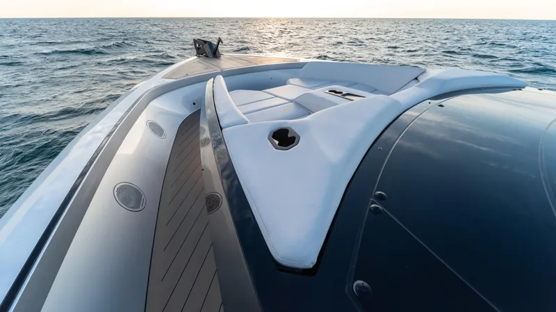 Fellowship II Yacht Photos Pics 