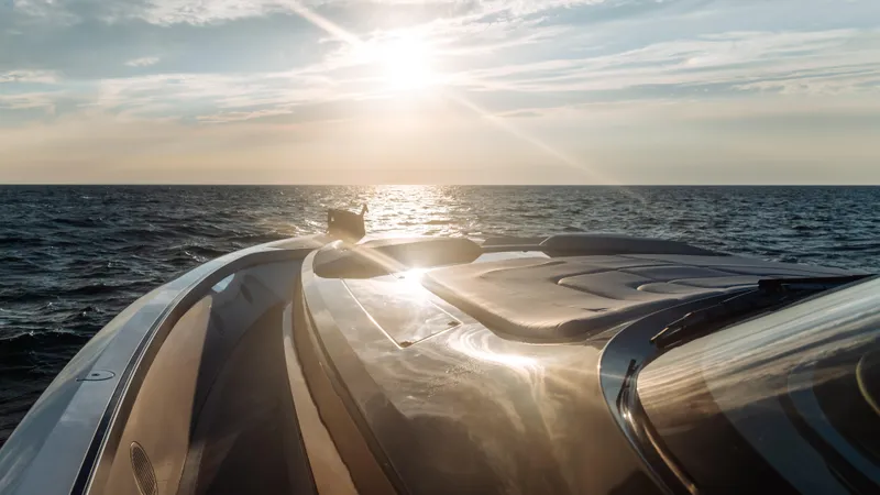 Fellowship II Yacht Photos Pics 