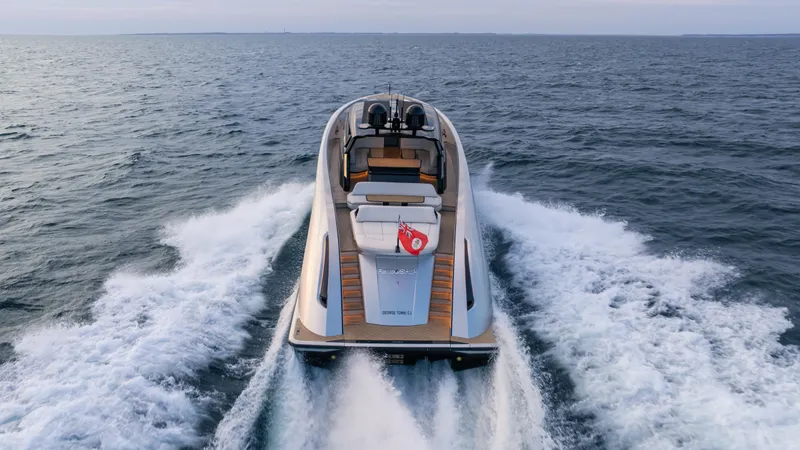 Fellowship II Yacht Photos Pics 