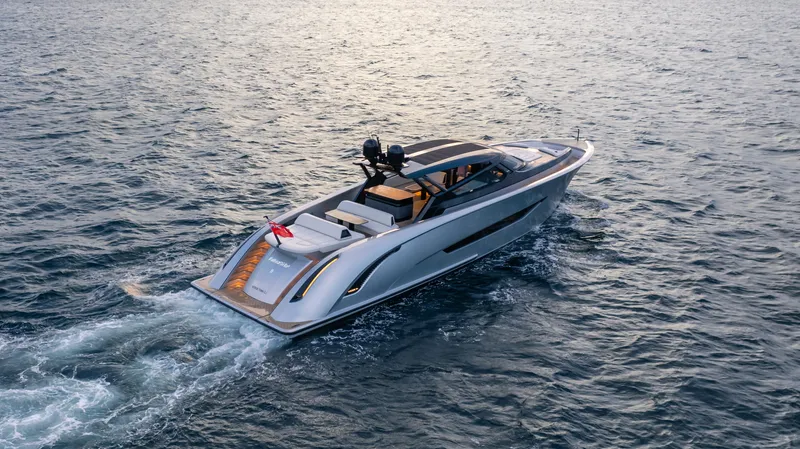 Fellowship II Yacht Photos Pics 