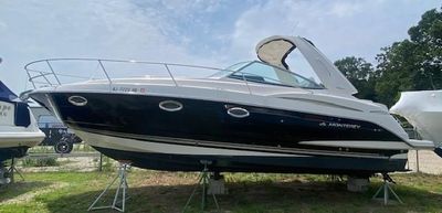 Monterey 320 Sport Yacht