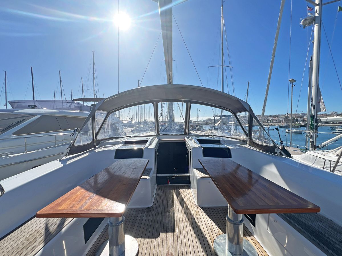 2017 Hanse 53 