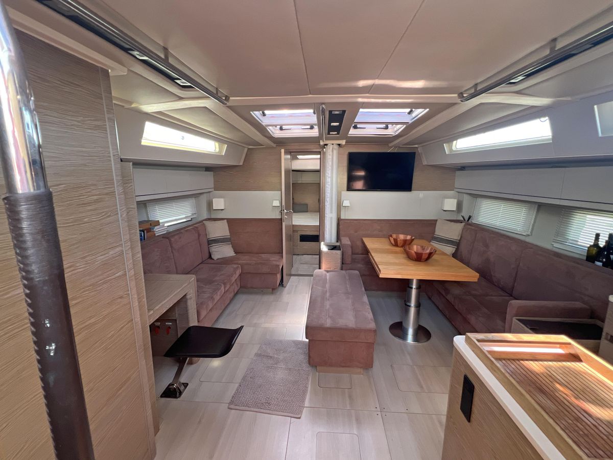 2017 Hanse 53 