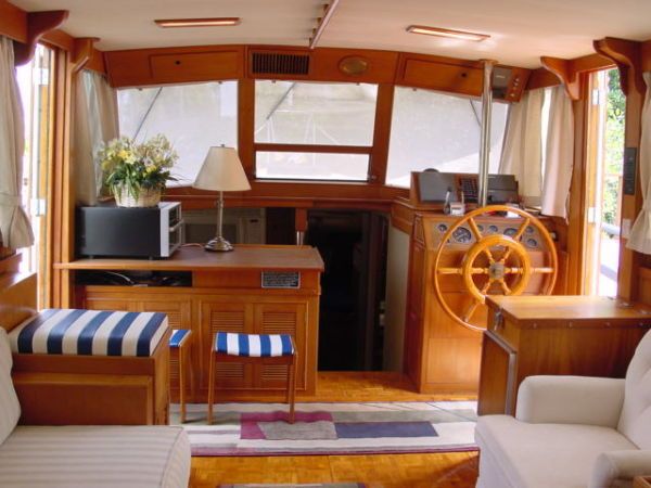 1985 Grand Banks Motor Yacht