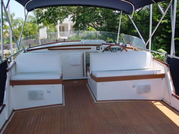 1985 Grand Banks Motor Yacht