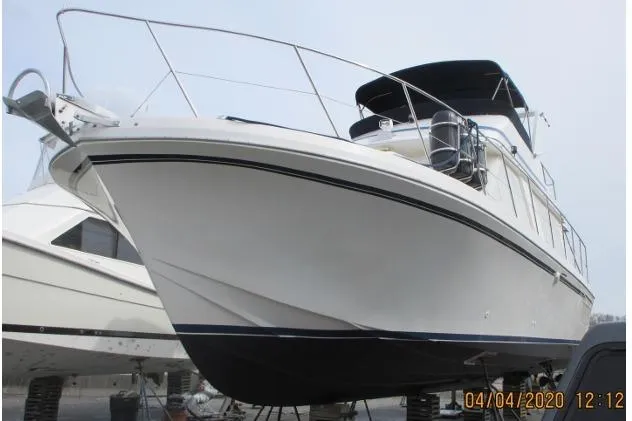 Encore II Yacht Photos Pics Bottom blasted and epoxy sealed, then multiple coats of Interprotect before finishing with Micron CSC bottom paint